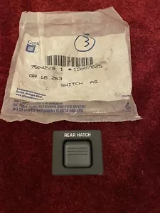 NOS GM 1995 - 1999 Rear Hatch Switch for GMC Suburban Tahoe or Yukon 15687025 - Picture 1 of 6