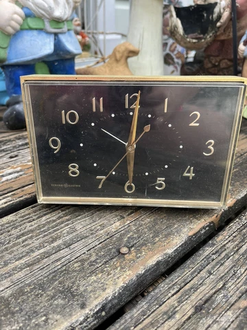 General Electric Alarm Clock 7276A Black Gold Art Deco Analog Vtg 60s WORKS Cover