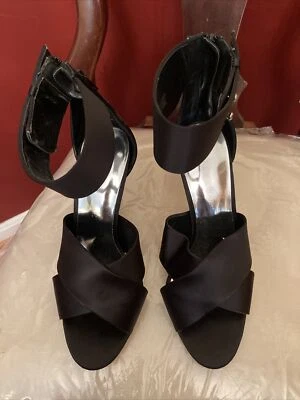 Sandalias Audrey Brooks negras envolventes al tobillo punta abierta talla 6,5 Foto 1 de 4