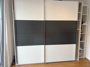 Ikea Kleiderschrank weiß, 2 Schiebetüren - Bild 1 von 2