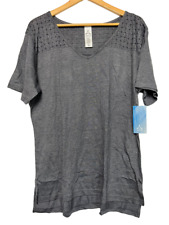 Aspire Women's Short-Sleeve V-Neck T-Shirt Graphite - XL