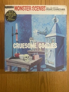 1971 Aurora Monster Scenes #634-200 GRUESOME GOODIES Model Kit  Empty Box - Picture 1 of 3