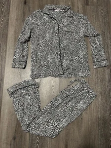 Victoria Secret Animal Print Brown Black 2pc PJ Set Top/Pants Size S/P EUC - Picture 1 of 4