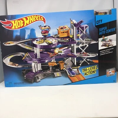 Toy Kids Mattel Hot Wheels City Auto Center Play set Rare / Limited set DMB13 - Image 1 of 4