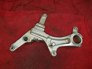 KX250F KAWASAKI 2015 PINZA DE FRENO TRASERA BRACKEY MONTAJE DE ESTANCIA SOLO 43080-0037 - Imagen 1 de 3