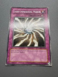 Yu-Gi-Oh! Light-Imprisoning Mirror Rare Unlimited TU02-EN010 HP - Picture 1 of 16