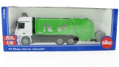 SIKU 2938 Mercedes Benz Actros Müllwagen 1:50 in OVP LKW Müllauto weiß grün - Bild 1 von 4