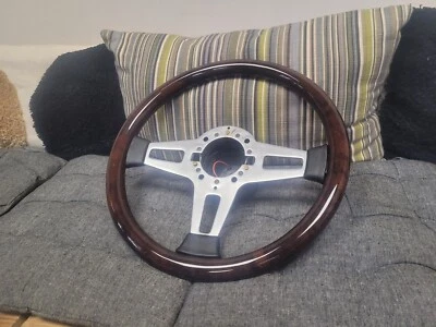 Volante madera Volkswagen Golf mk1 GTI Pirelli Foto 1 de 4