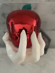 Bath & Body Works Poison Apple Witches Hand Wallflower Plug Halloween Fall New - Picture 1 of 3