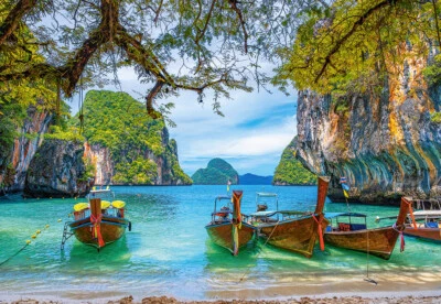 Castorland Beautiful Bay in Thailand 1500 Piece Jigsaw Puzzle - Image 1 of 2