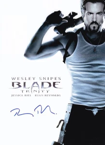 Foto autógrafa firmada a mano por Ryan Reynolds Blade Trinity 12x8 certificado de autenticidad - Imagen 1 de 2