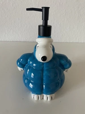 Peanuts Snoopy Dispensador de Loción de Jabón Azul Acolchado Puffer Chaqueta Hinchada NUEVO Foto 1 de 4