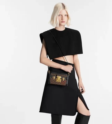 Nuevo con etiquetas Camiseta corta Louis Vuitton charretera - Rara pasarela venta al por menor $2300 Foto 1 de 4