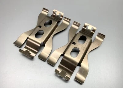 Genuine Nissan R35 GT-R GTR Rear Caliper Spring - Image 1 of 3