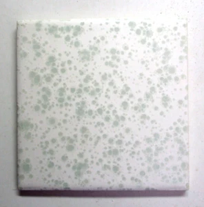 1 Wall Tile 4-1/4" Sq. Glossy Gray Pearl on Matte White Ceramic 1950s Retro Vtg - Picture 1 of 6