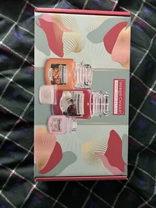 YANKEE CANDLE Home Inspiration Mega 4 Piece Candle Set . MEGA GIFT EDITION . - Picture 1 of 2