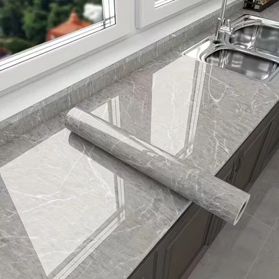 Papel de contato bastão casca brilhante cinza mármore 393,7 pol x 23,62 pol. paredes de bancada - Imagem 1 de 3