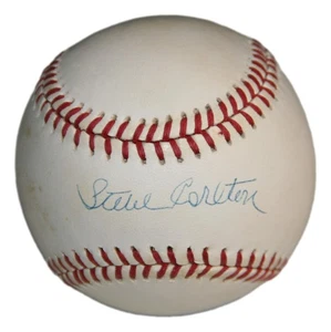 Steve Carlton Autographed Official National League Baseball JSA Phillies - Picture 1 of 4