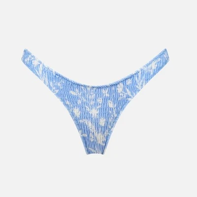 Fondo TRIANGL Inesa en Marina Pequeño Foto 1 de 4