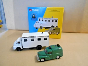 CORGI 08004 HAMPSHIRE POLICE SET Bedford S control unit & Morris 1000 Van MINT - Picture 1 of 15