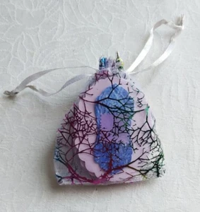 Sprüche-Adventskalender Zitate/Lebensweisheiten 24 Kärtchen im Organza-Beutel - Bild 1 von 5