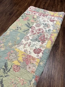 Pottery Barn Shirley Floral Patchwork Quilt King Reversible - Picture 1 of 16