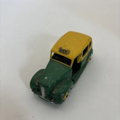 Dinky Toys Austin Taxi 254 - Image 1 of 4