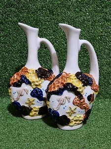 Par de jarras italianas de cerámica con temática marina hechas en Italia decoradas - Imagen 1 de 7