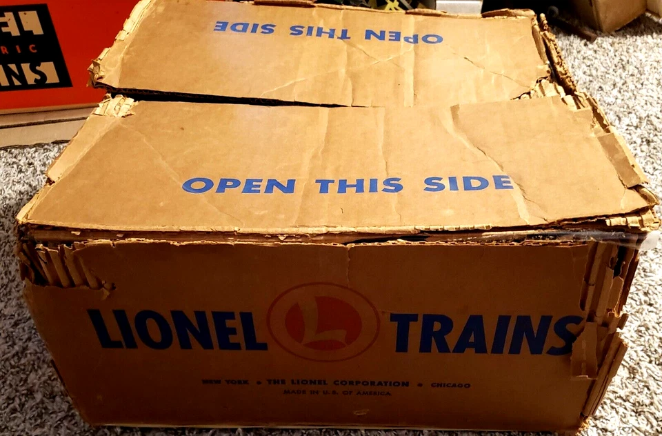 1953 Lionel 2211WS 681 STEAM Locomotive FREIGHT set box only no trains POOR cond - Image 1 of 4