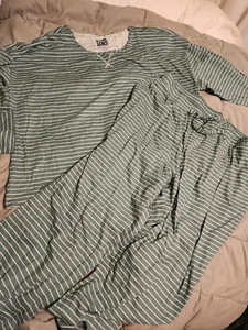 Damen Plus 3X MukLuks Pyjama Set Grün Gestreift Weich Stretchig 100% Baumwolle - Bild 1 von 6