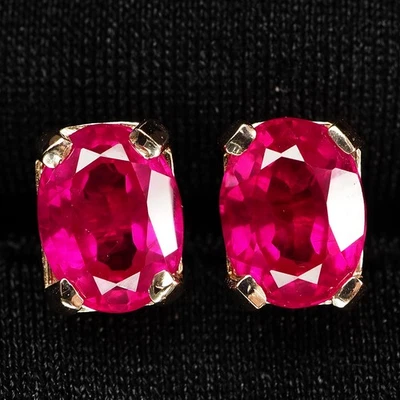 Gorgeous Pinkish Red Ruby Oval 3.40Ct 925 Sterling Silver Vanilla Gold Earrings - Image 1 of 4