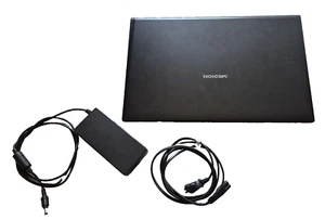 Guter Medion Akoya P6685 - 15,6" - Intel Core i5-8250U Prozessor- Gehäuseschaden - Bild 1 von 16