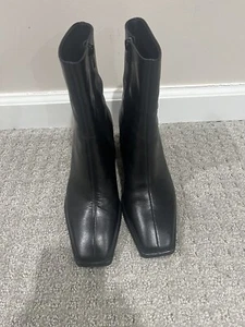 Vagabond Hedda Ankle Boot in Black Leather Women US Size 7 EU 37 - Picture 1 of 8