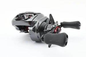 Daiwa 20 ALPHAS AIR TW 8.6L Left Baitcasting Reel Near Mint From JAPAN #1967 - Picture 1 of 12