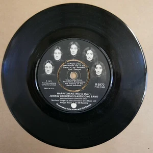 45rpm 7" single JOHN LENNON & YOKO ONO happy xmas war is over - Bild 1 von 2