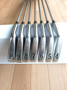 Titleist 681 MB 4~P X100 - Imagen 1 de 6