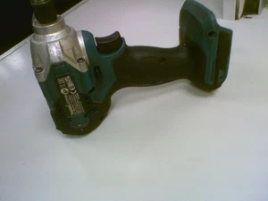Avvitatore a percussione Makita LXT 18V Li-ion DTD156 - Foto 1 di 2