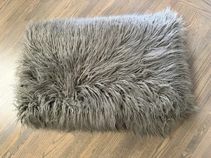 Restoration Hardware Faux Fur Tibetan Throws Blanket 50"x60" Gray - Picture 1 of 4