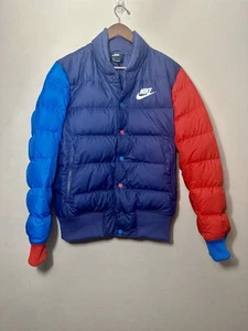 Chaqueta de bombardero Nike Sportswear con relleno de plumón para hombre talla S colorida cálida envío rápido - Imagen 1 de 9