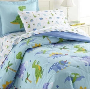 Wildkin Lightweight Comforter Set, Kids 100% Cotton, Dinosaur Land Full Size Bed - Picture 1 of 7