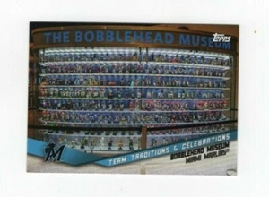 2019 TOPPS OPENING DAY TEAM TRADITIONS & CELEBRATIONS BOBBLEHEAD MUSEUM MARLINS - Picture 1 of 4