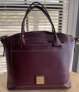 Borsa a mano Dooney & Bourke Beacon marrone pelle europea liscia con cupola - Foto 1 di 18