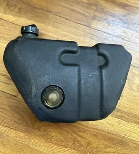Kawasaki Late Model H1 500 Oil Tank - Bild 1 von 6