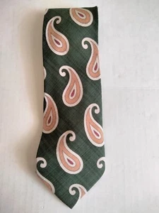 GIORGIO ARMANI 100% SILK TIE CRAVATTA Dark Green Yellow  MADE IN ITALY 55"X3.5" - Picture 1 of 1