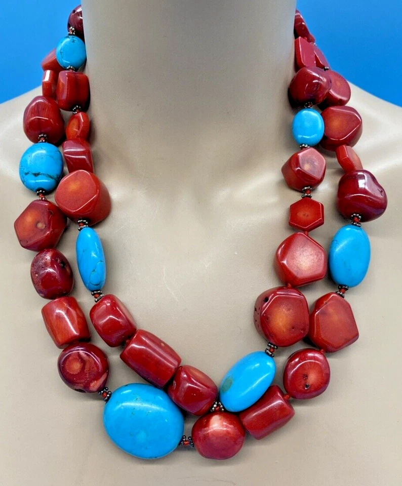 Collar Grueso 2 Hilos Texturizado Cuentas Irregulares Rojo Bambú Coral y Howlita De Colección Foto 1 de 1