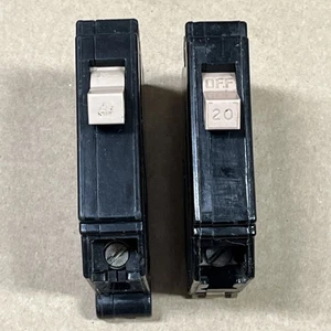 CANTIDAD 2) Martillo cortador CH120 20 amperios 1 polo 120/240 V tipo CH 1 metal 1 pie de plástico - Imagen 1 de 8