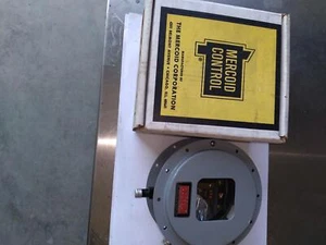 MERCOID CONTROL DAW-7023-804-8S - Picture 1 of 7