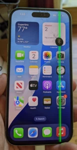 Apple iPhone 15 256GB (A2846) Green (Unlocked) - Cracked Screen - FULL FUNCTION - Zdjęcie 1 z 7