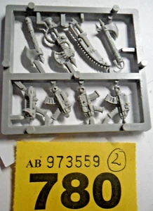 Warhammer 40k Ork Rogue Trader plástico armas de combate cuerpo a cuerpo sprue raro Y780 - Imagen 1 de 3
