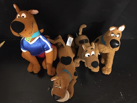Scooby Doo Plush  Lot Of 4 Costume Stuffed Toy Cartoon Network Applause Gund Cover